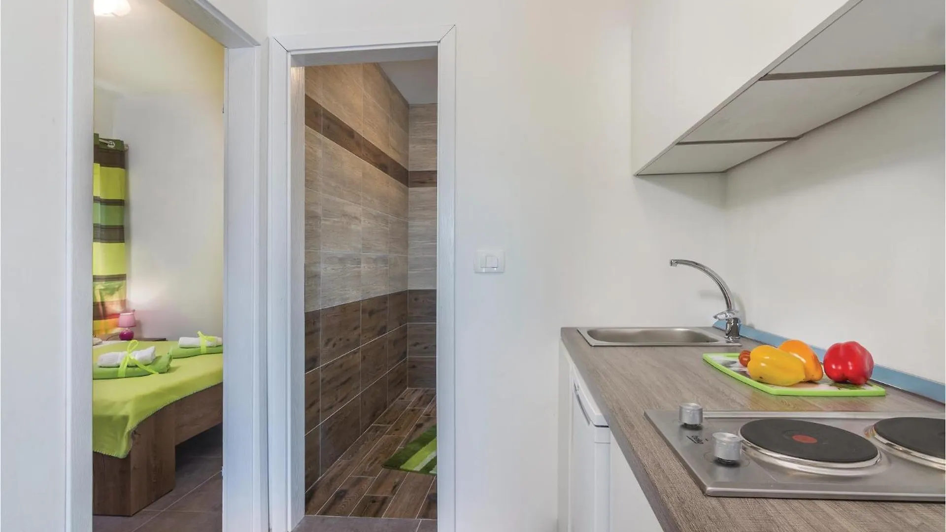 1 Bedroom Gorgeous Apartment In Novigrad Novigrad  Croatia