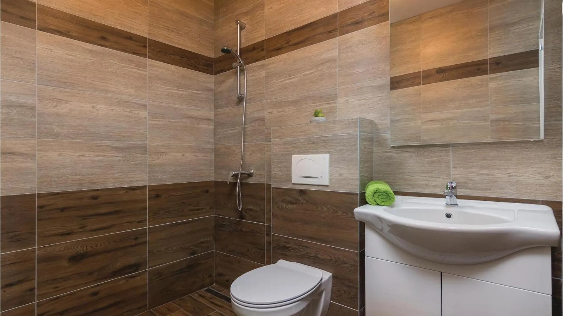 1 Bedroom Gorgeous Apartment In Novigrad Novigrad  Novigrad (Istria)