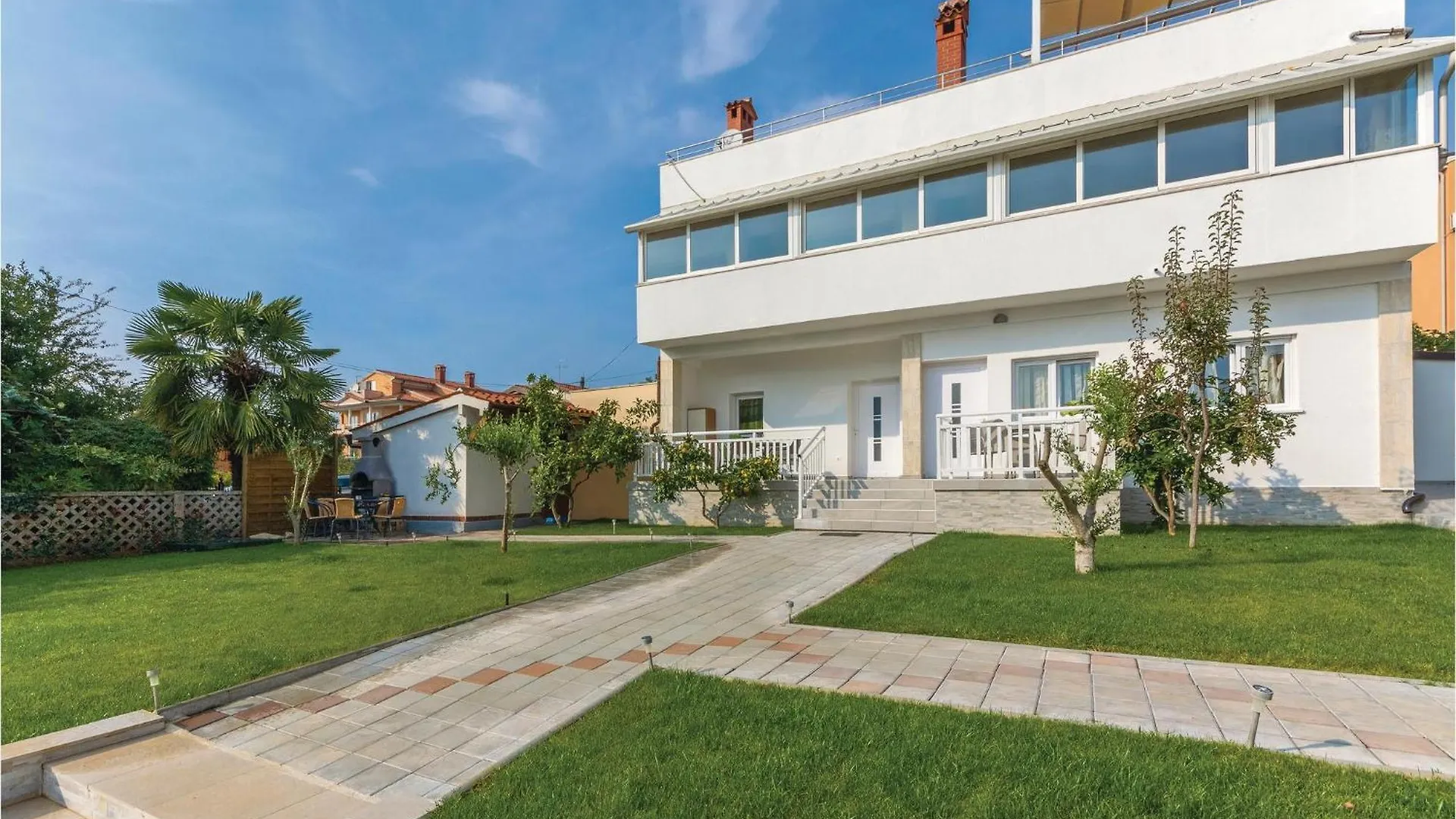 1 Bedroom Gorgeous Apartment In Novigrad Novigrad  Croatia